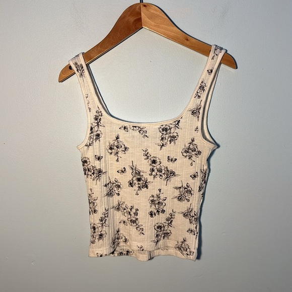 Floral Print Tank Top - Picture 3 of 5